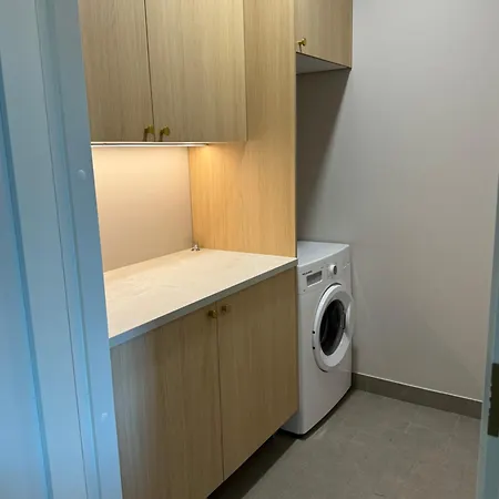 Apartment Huoneisto Rovaniemellae Laehellae Joulupukkia *